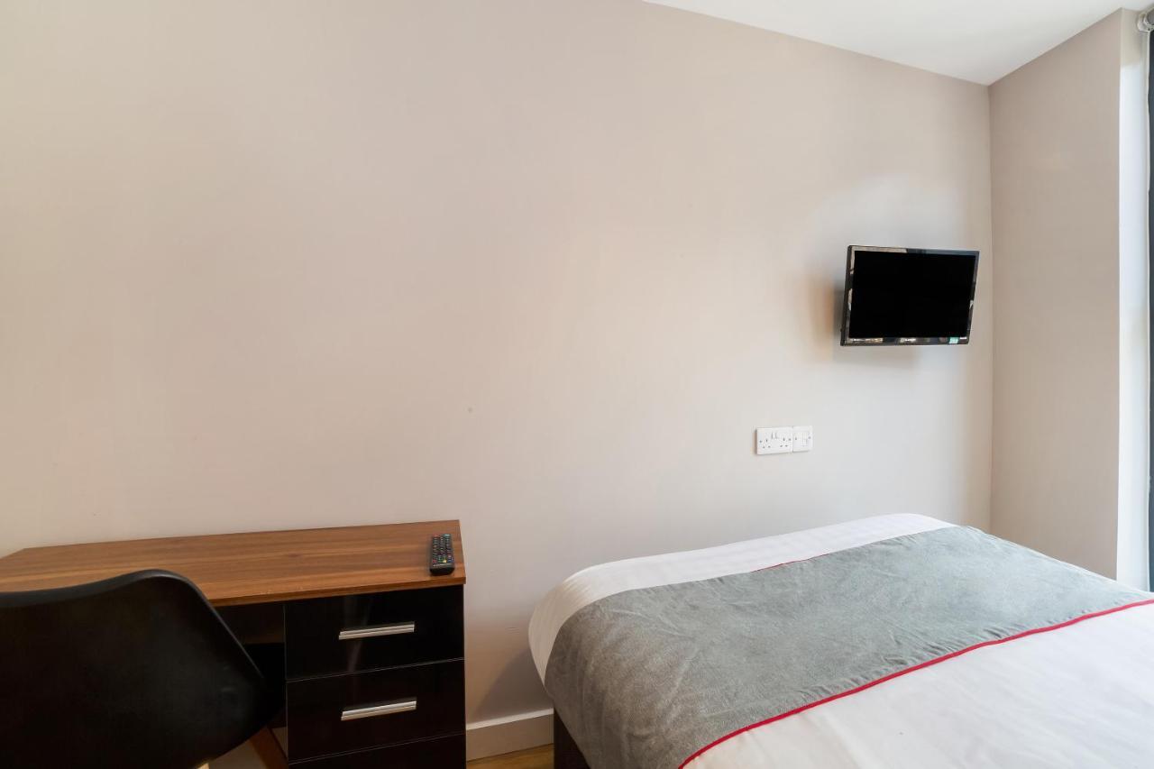 Oyo Vincent Apartments Ливърпул Екстериор снимка